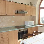 Art Guest house 3*